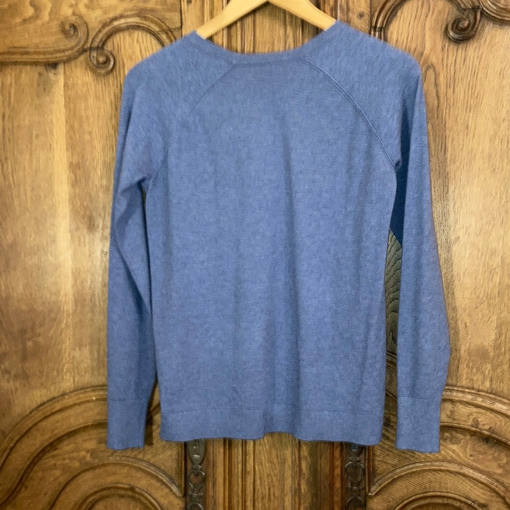Project Peace Sign Sweater - Picture 9 of 13